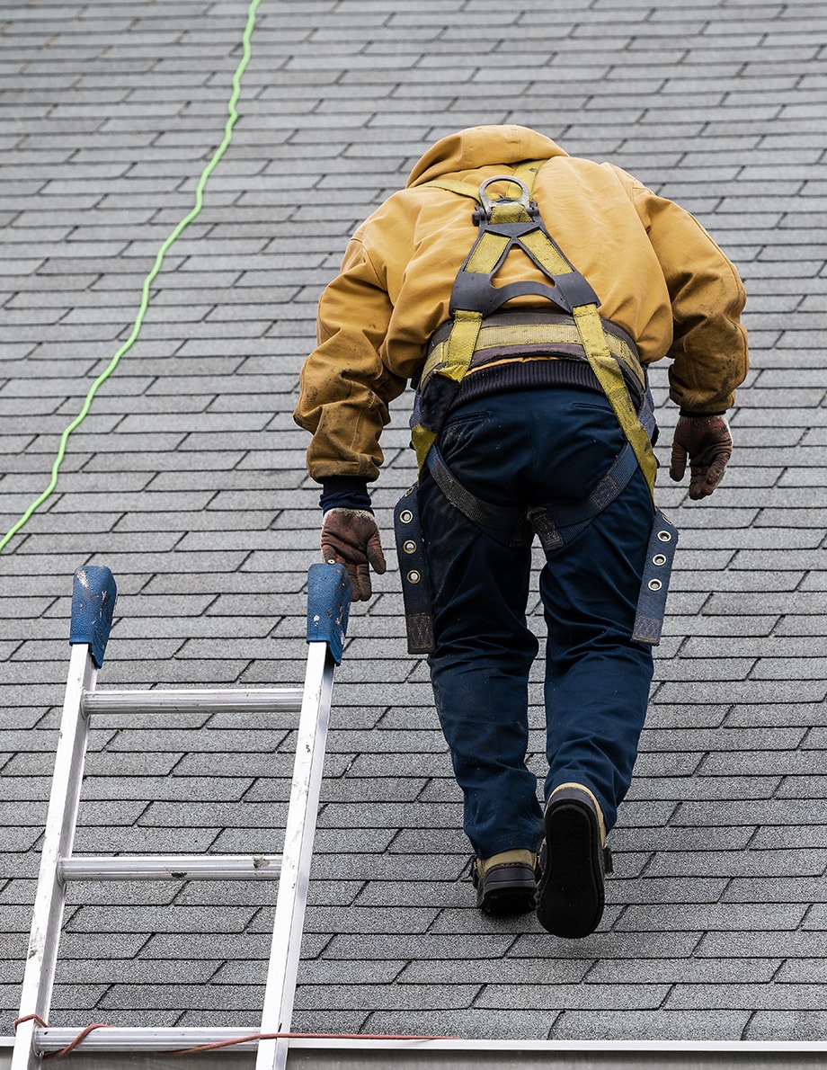 roof-repair-worker